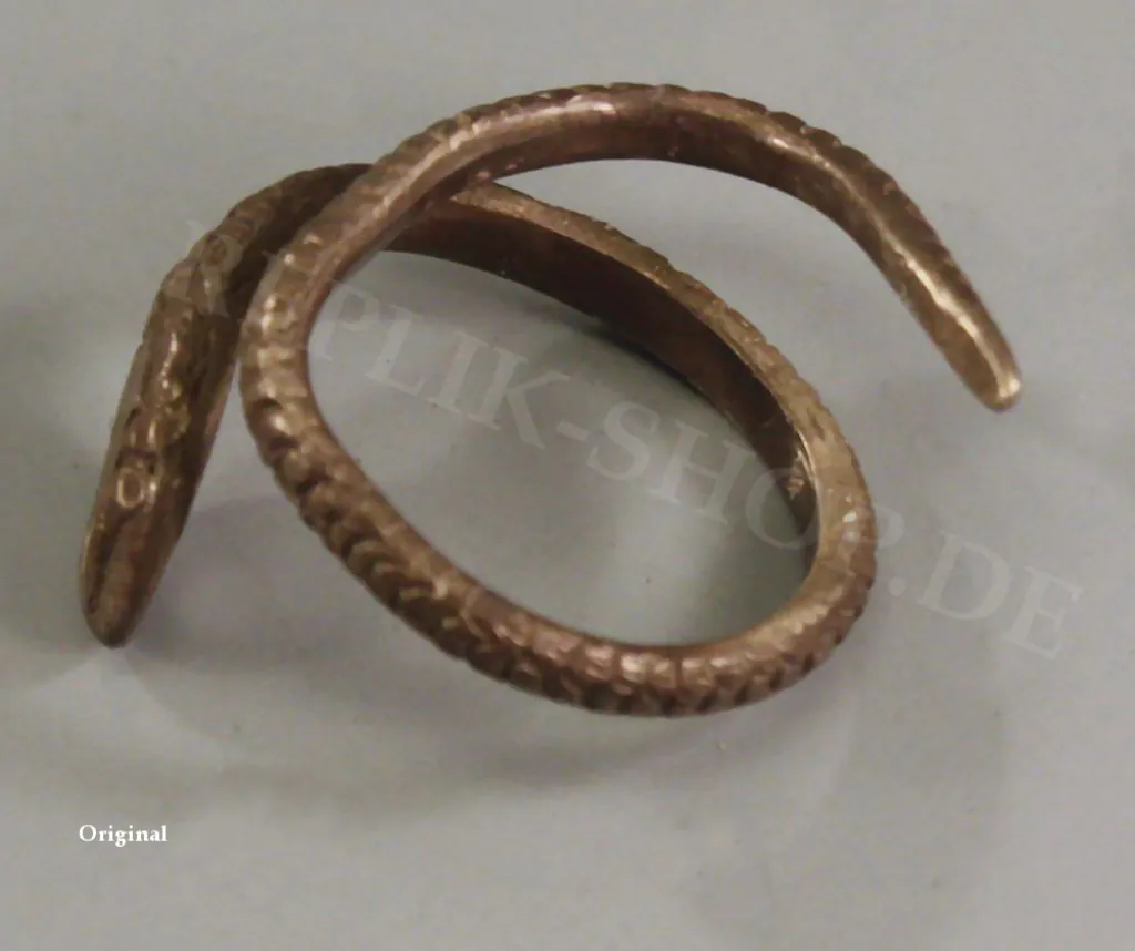 Bague Serpent Romaine en Argent par Replik Shop