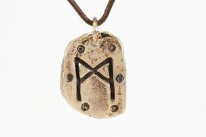 Rune Mannaz, Bronze - Rune Amulet Pendant of a long and self-determined life, "M"