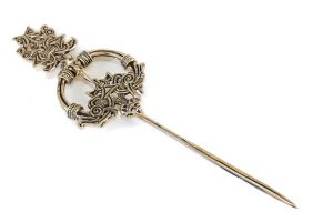 Broche Penannulaire de Birka, Bronze