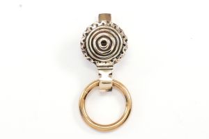 Spätrömische Ring-Aufhängung, Bronze